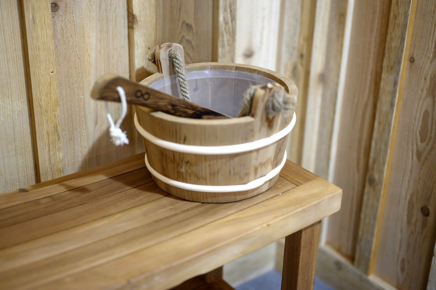 Treetop Cabin Getaway with Sauna, Hot Tub & Forest Views in Oklahoma