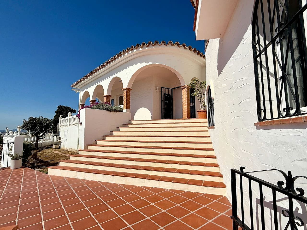 Relaxing Coastal Villa with Stunning Views & Pool Escape in Andalusia, Spain
