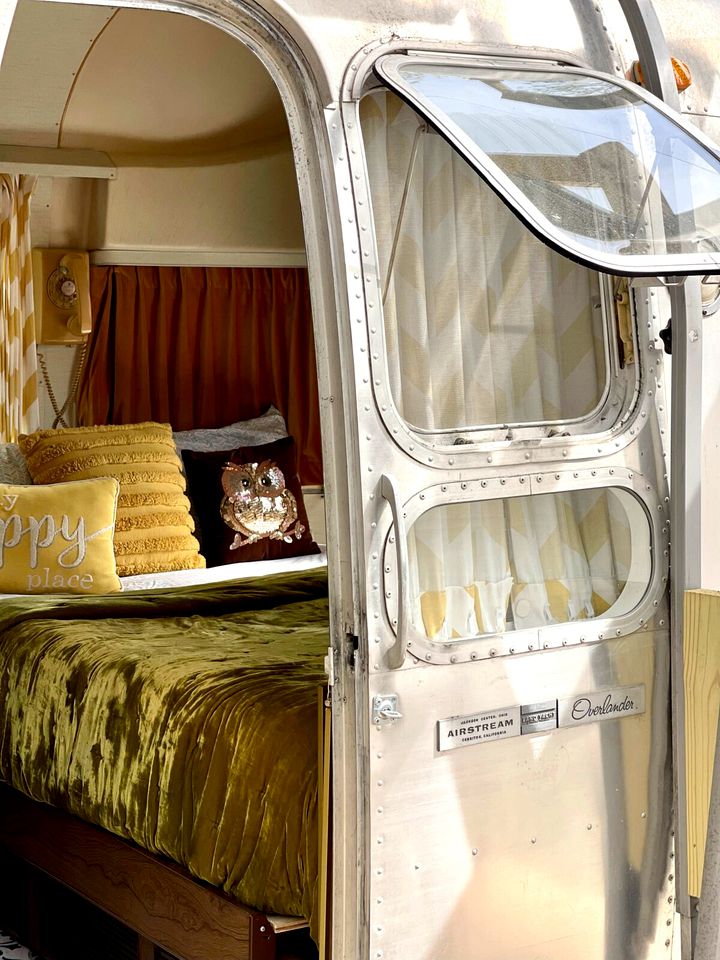 Original Retreat: Experience Arkansas in Style with Hot Tub Rental