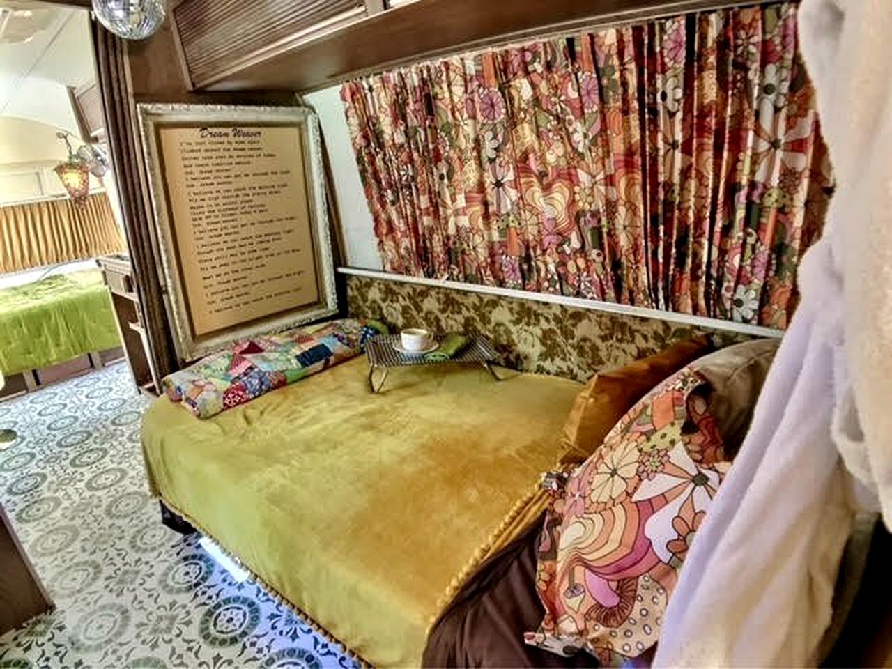 Original Retreat: Experience Arkansas in Style with Hot Tub Rental