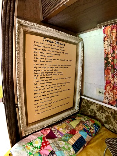 Caravans (United States of America, Berryville, Arkansas)