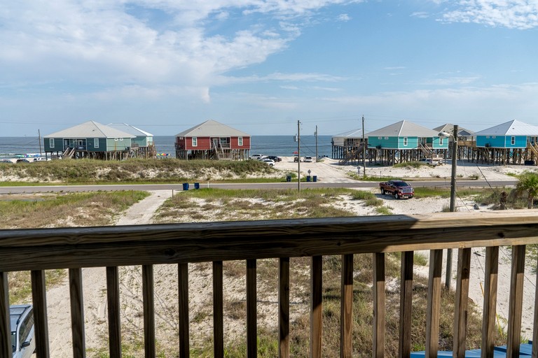 Beach Houses (United States of America, Dauphin Island, Alabama)