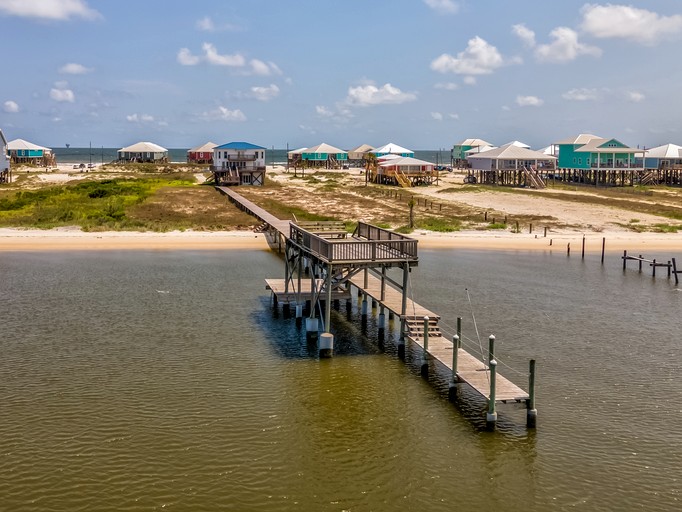 Beach Houses (United States of America, Dauphin Island, Alabama)