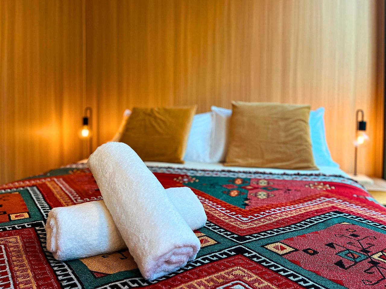 Tranquil Tiny Cabin Retreat with Stargazing near Sunshine Coast, Yandina QLD