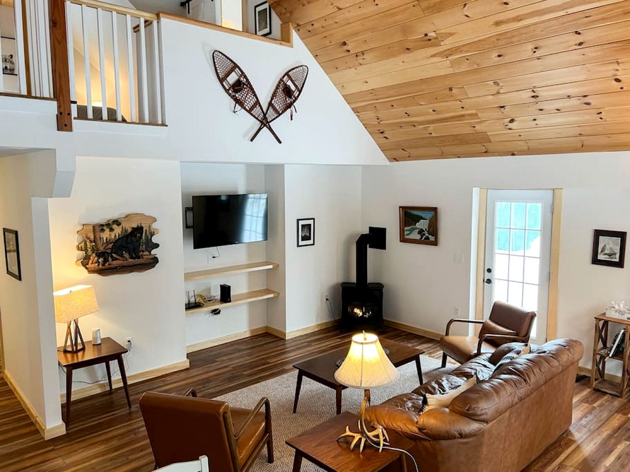 Dreamy Cabin Surrounded by Trees with Hot Tub in Fryeburg, Maine