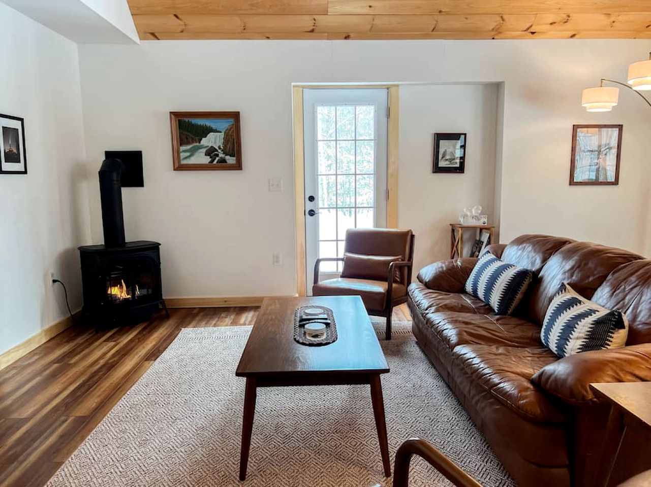 Dreamy Cabin Surrounded by Trees with Hot Tub in Fryeburg, Maine