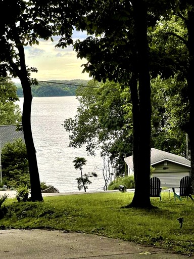 Cottages (United States of America, Cadiz, Kentucky)