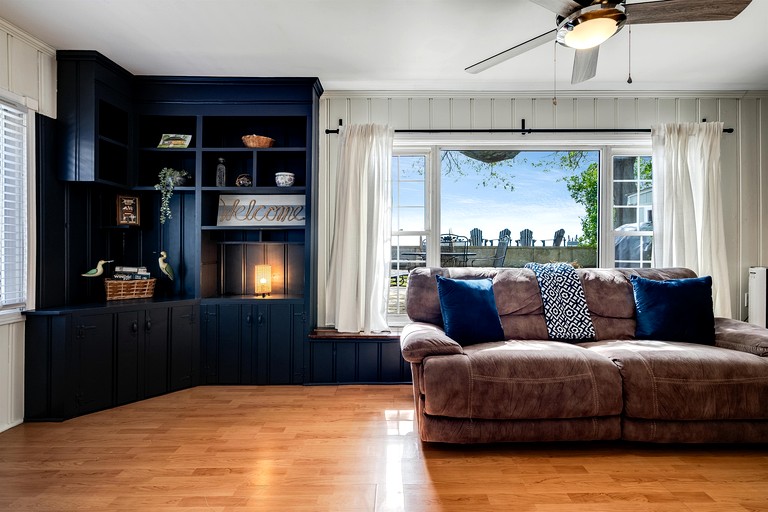 Vacation Rentals (Canada, Leamington, Ontario)