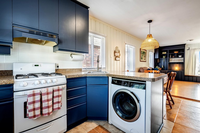 Vacation Rentals (Canada, Leamington, Ontario)