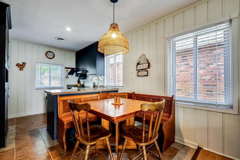 Vacation Rentals (Canada, Leamington, Ontario)