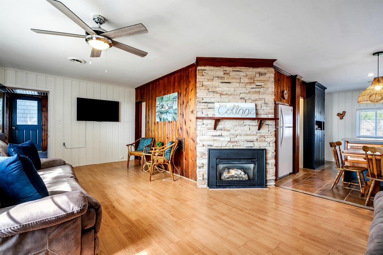 Vacation Rentals (Canada, Leamington, Ontario)