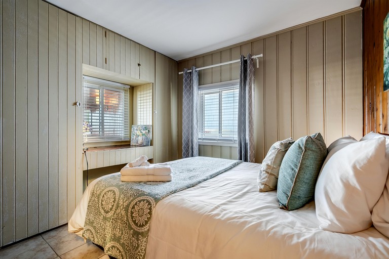 Vacation Rentals (Canada, Leamington, Ontario)