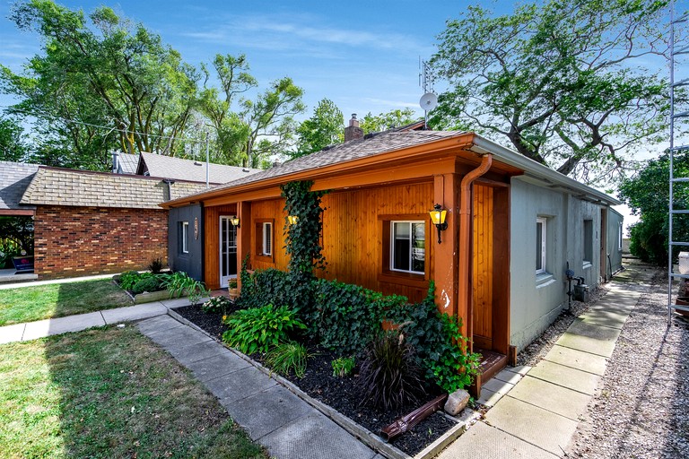 Vacation Rentals (Canada, Leamington, Ontario)