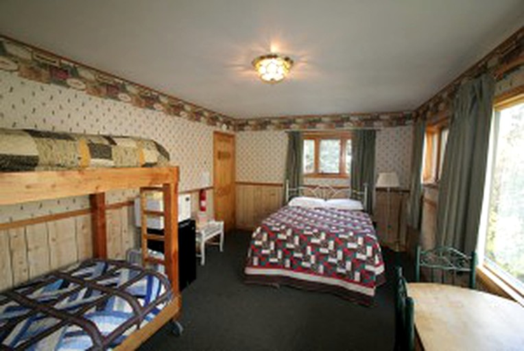 Drifter's Lodge, Cabins 17183, Cooper Landing, United States of America