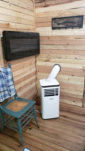 Cabins (United States of America, Grandview, Tennessee)