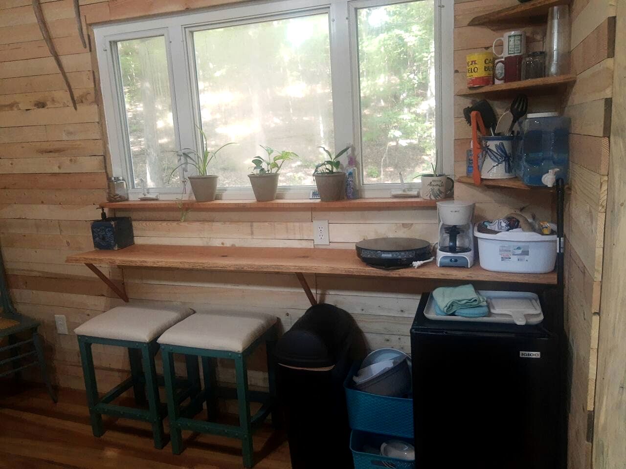 Dreamy Treehouse Cabin Oasis Near Piney River, Tennessee