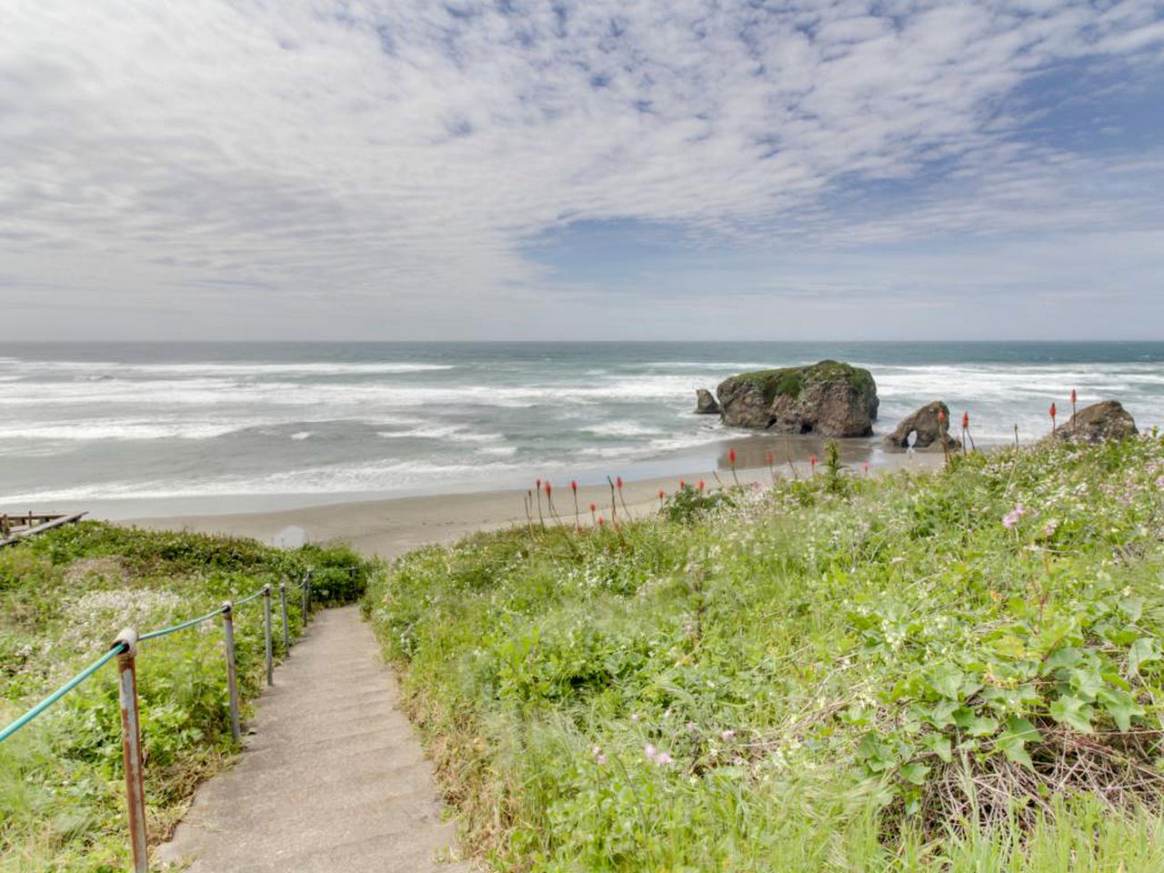 Oceanfront Cottage in Fort Bragg, California