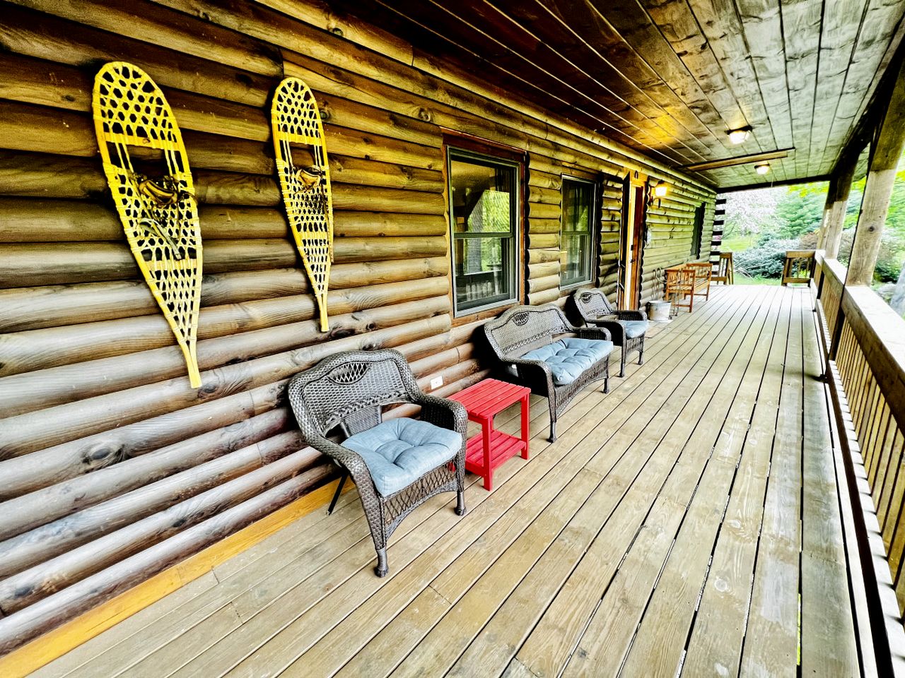 Amazing Secluded Wooden Cabin Nestled Amidst Trees in Jamaica, Vermont