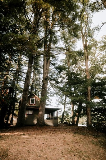 Rustic, Private Cabin on the Hudson River, Perfect for a Glamping Weekend in the Adirondacks | Cabins (Corinth, New York, United States of America)