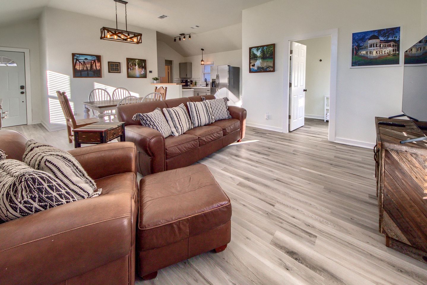 Tranquil Cottage with Private Yard and BBQ in New Braunfels, Texas