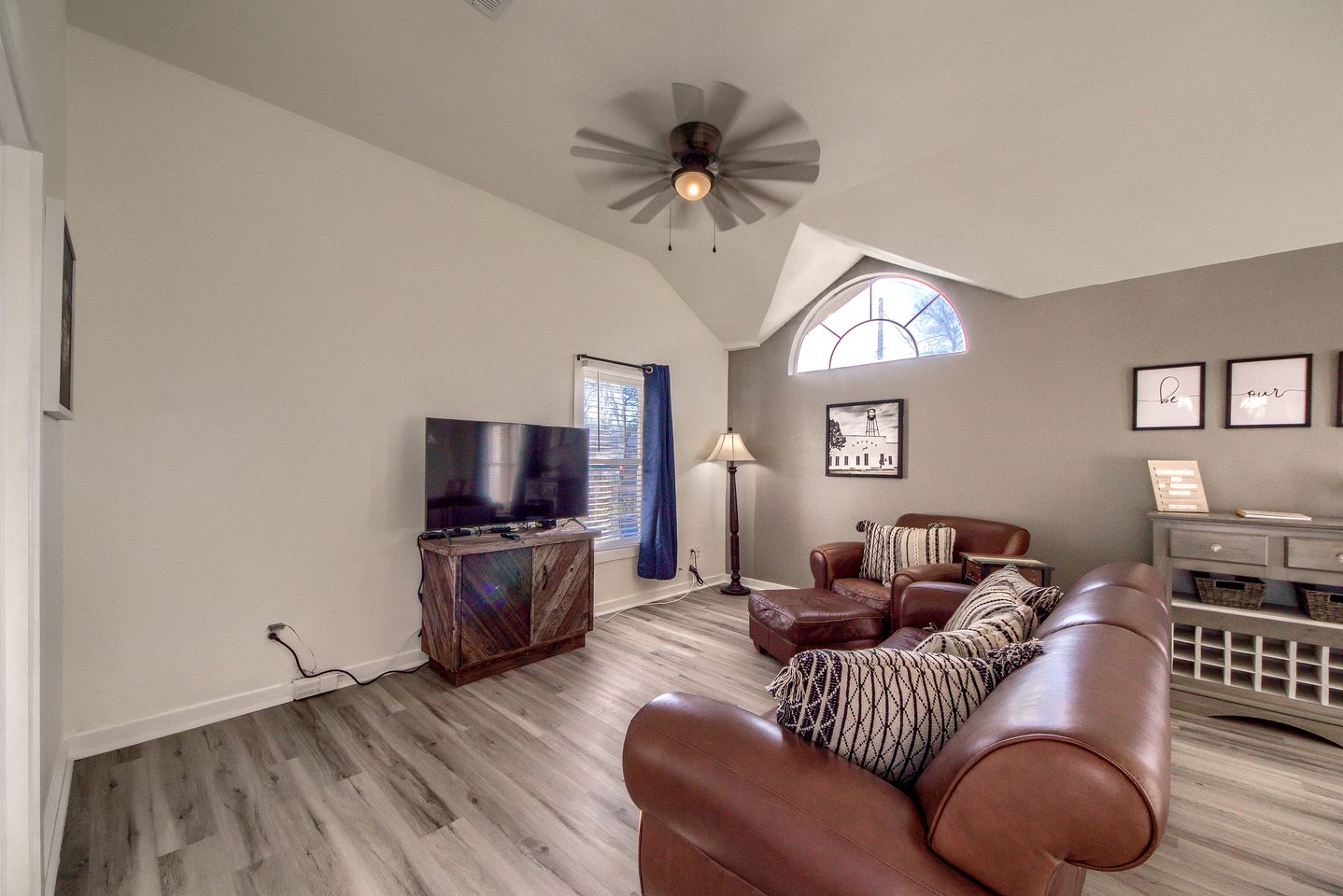 Tranquil Cottage with Private Yard and BBQ in New Braunfels, Texas