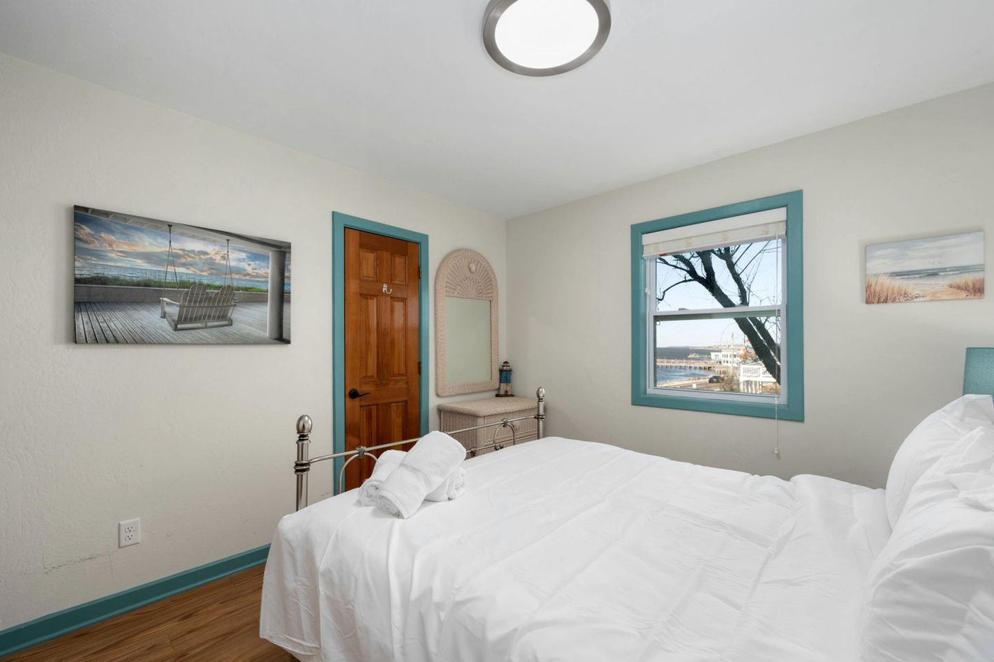 Gorgeous Beach House with Incredible Water Views for an Unforgettable Escape in Duck, North Carolina