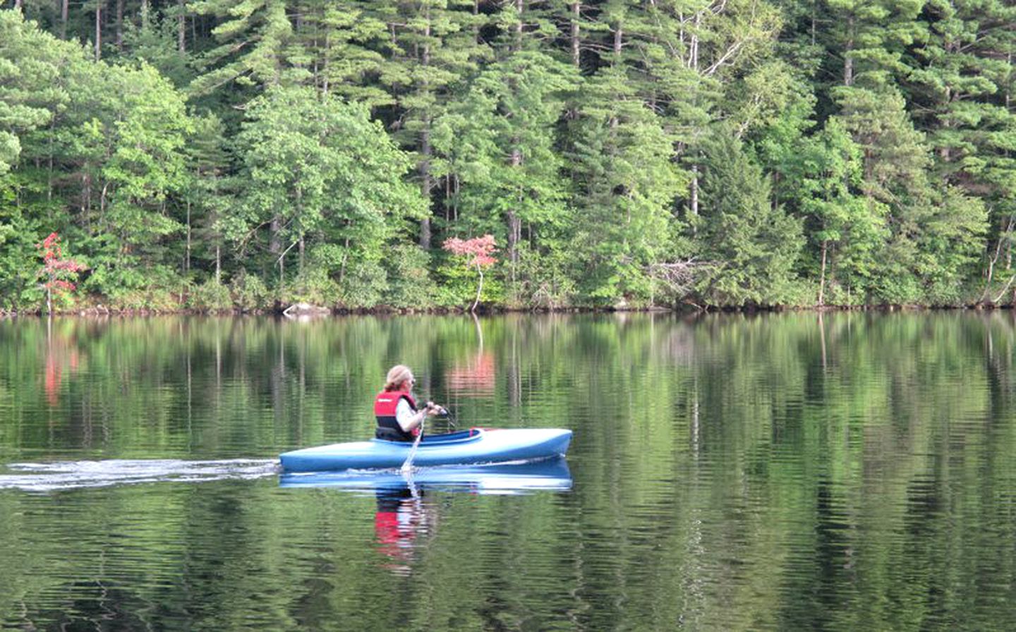 Cottage near Kennebec River in Wayne, Maine