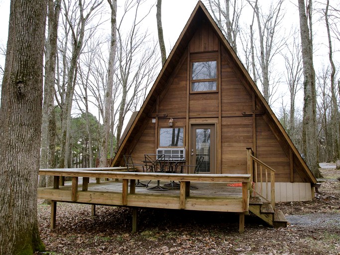 A-Frame Cabins (Mount Juliet, Tennessee, United States)