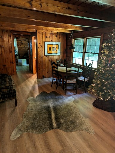 Cottages (United States of America, Webb, New York)