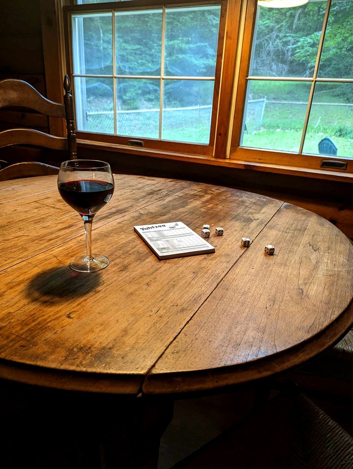 Fantastic Cabin with Gorgeous Sights and Hiking Trails Close in Webb, New York