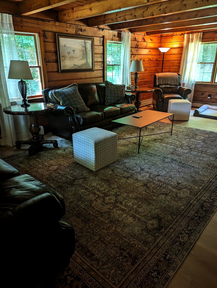 Fantastic Cabin with Gorgeous Sights and Hiking Trails Close in Webb, New York