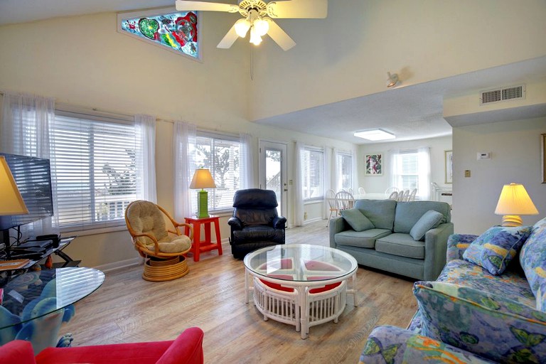 Vacation Rentals (Holden Beach, North Carolina, United States)