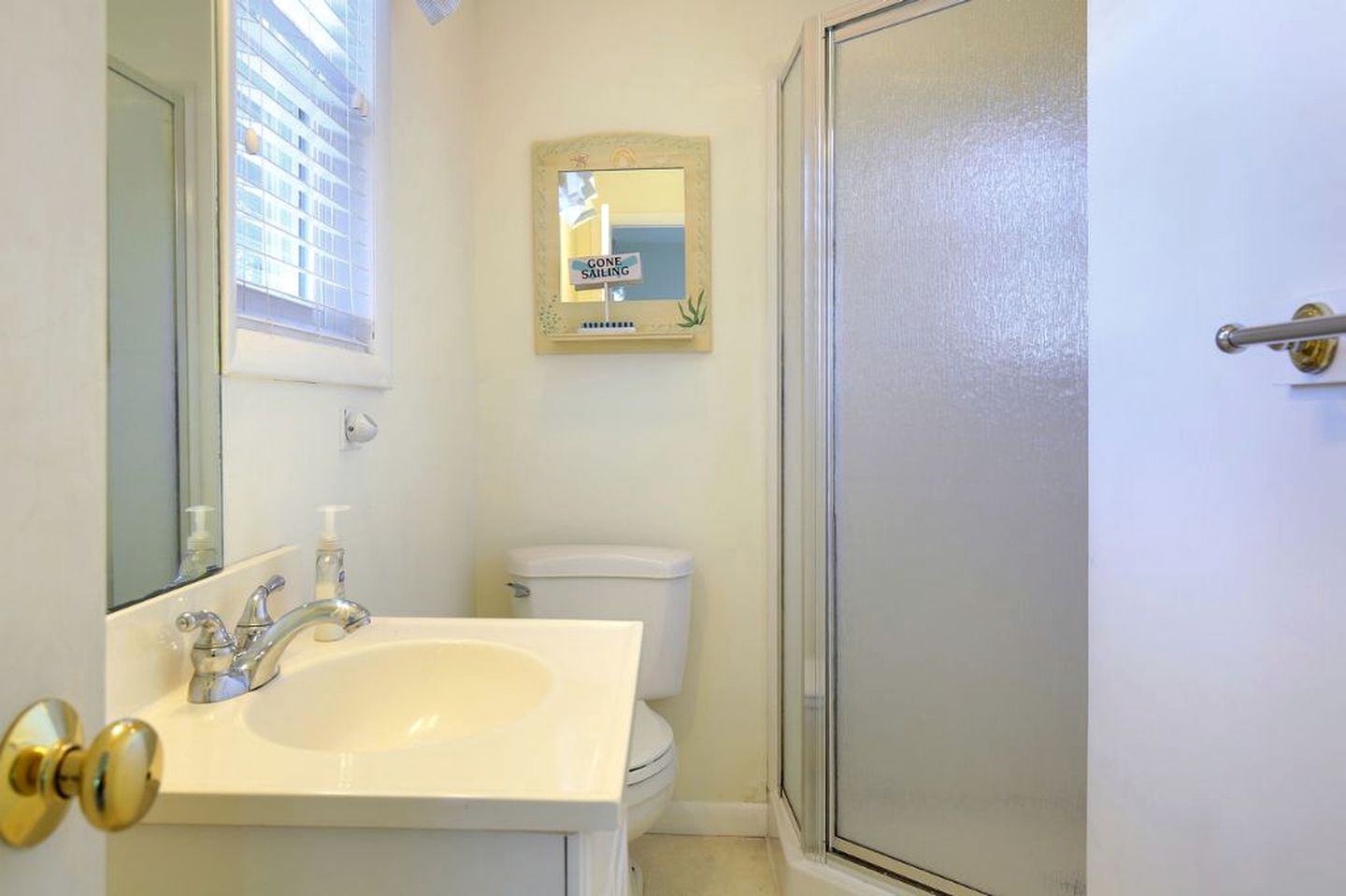 Spacious Oceanfront Cottage Rental on Holden Beach in North Carolina