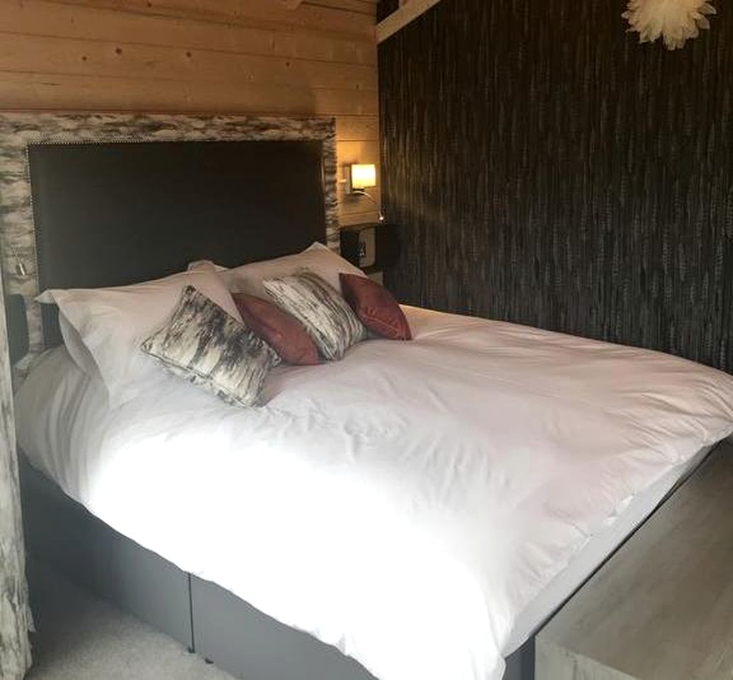 Scenic Holiday Rental for a Romantic Getaway near Loch Lomond, Scotland