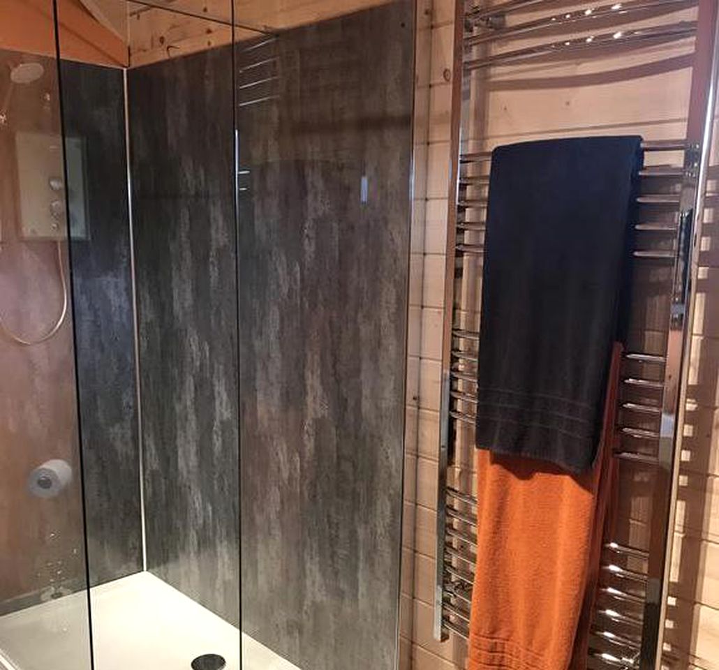 Scenic Holiday Rental for a Romantic Getaway near Loch Lomond, Scotland