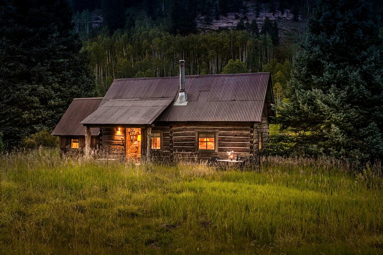 Cabins (Dolores, Colorado, United States)