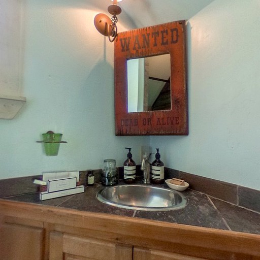 Cabins (Dolores, Colorado, United States)