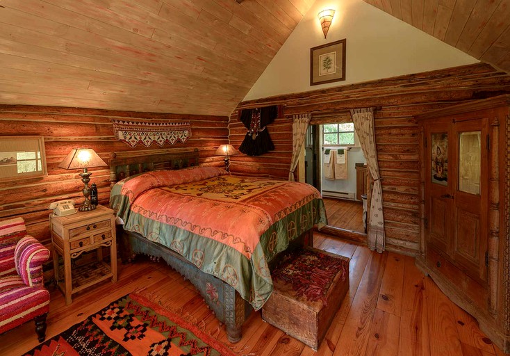 Dunton Hot Springs & Cresto Ranch, Cabins 26636, Dolores, United States