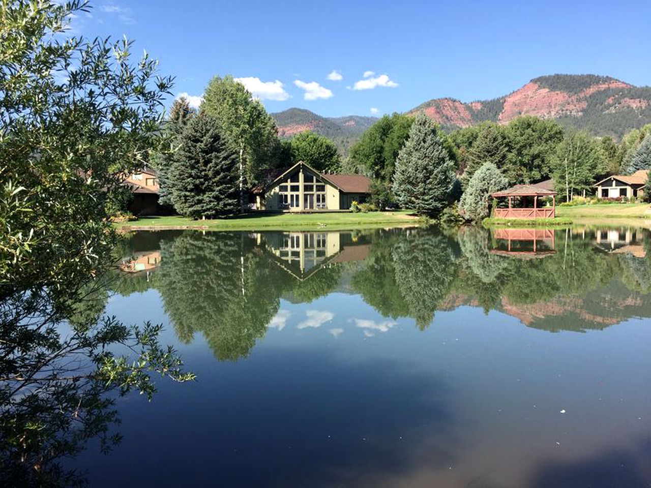 Lakeside Cottage Rental near Uncompahgre National Forest, Colorado