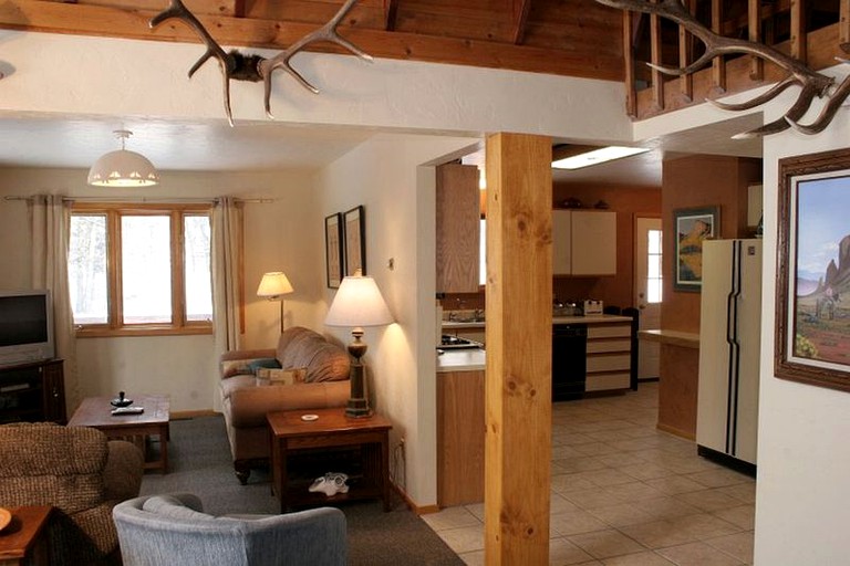 Cabins (Durango, Colorado, United States)