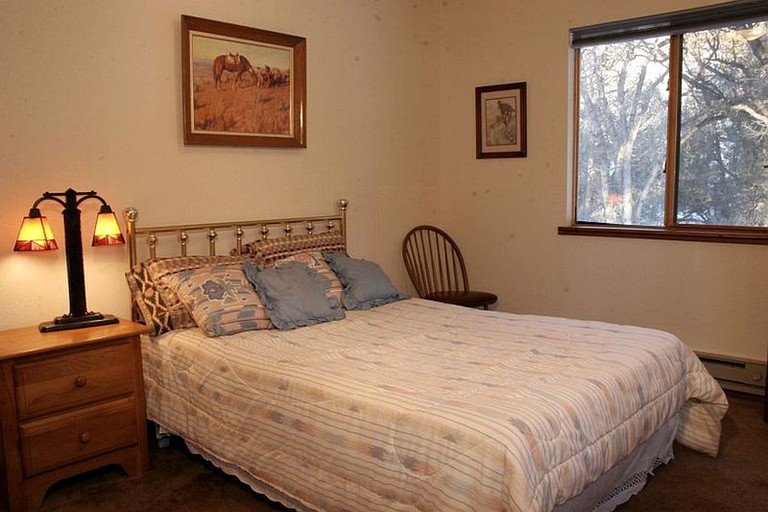 Cabins (Durango, Colorado, United States)