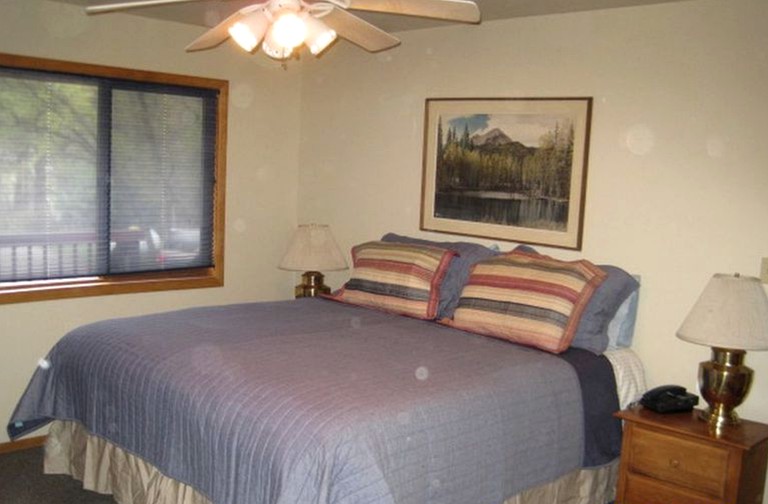 Cabins (Durango, Colorado, United States)