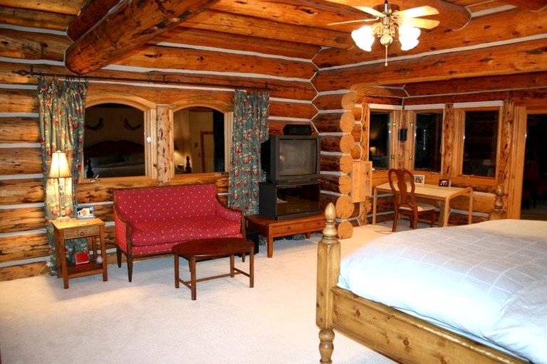 Log Cabins (Durango, Colorado, United States)