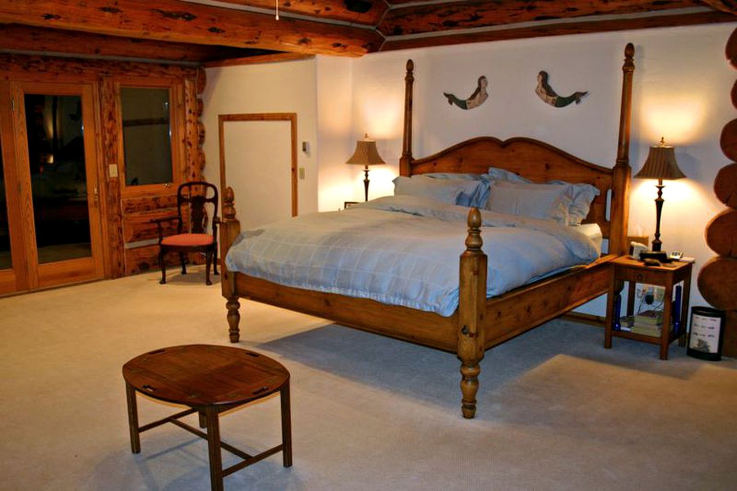 Woodland Log Cabin Rental with Picturesque Ponds near Downtown Durango, Colorado