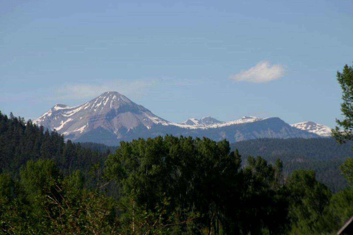 Woodland Log Cabin Rental with Picturesque Ponds near Downtown Durango, Colorado