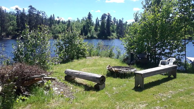 Cabins (Sudbury, Ontario, Canada)