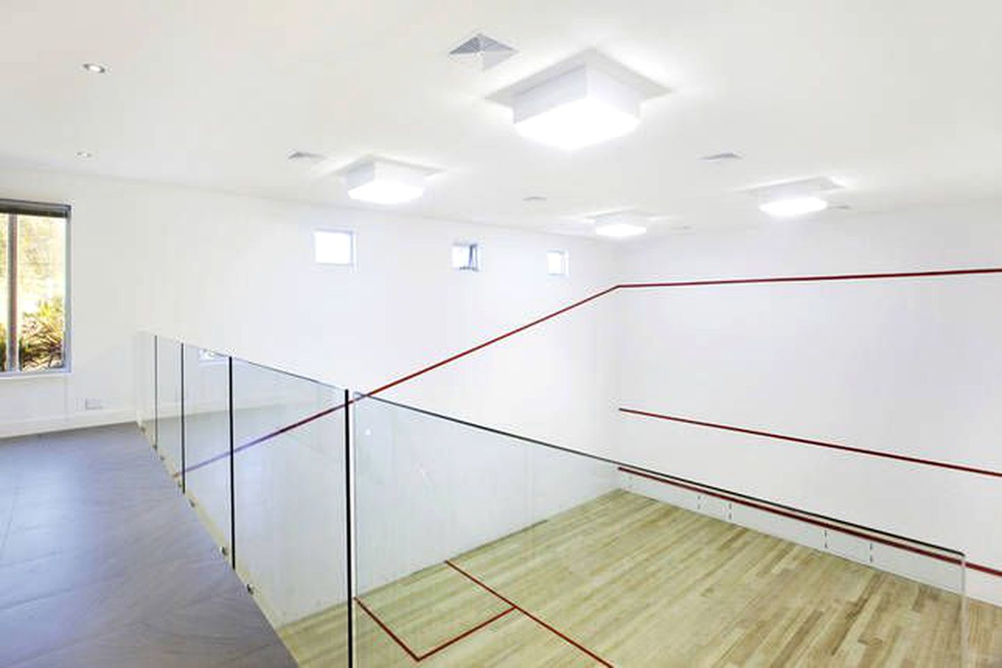 Luxurious and Spacious Eagle Bay Accommodation for Group or Family Holidays in Western Australia