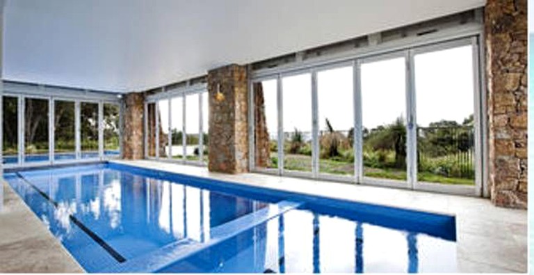 Villas (Eagle Bay, Western Australia, Australia)