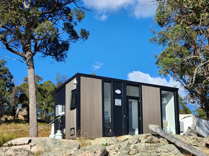 Tiny Houses (Australia, Deepwater, Queensland)