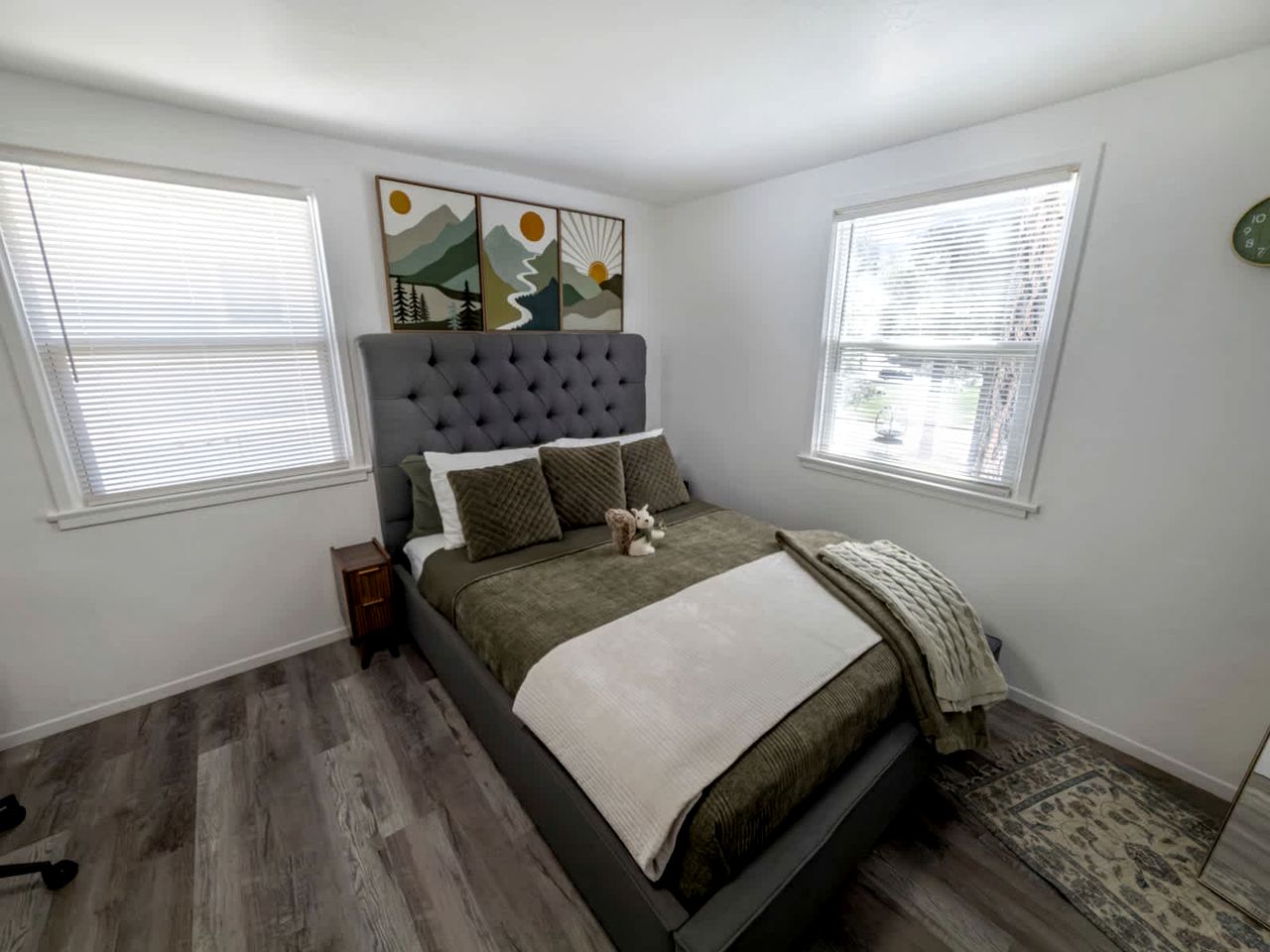 Relaxing Mountain Escape with Cozy Interiors & Nature Views in Big Bear Lakes, California